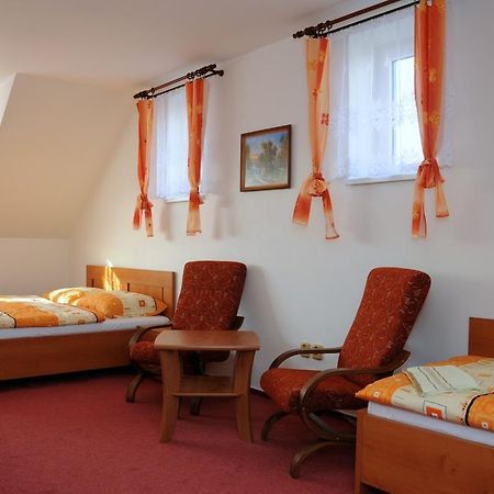 Penzion Rakovec Bukovinka Luaran gambar